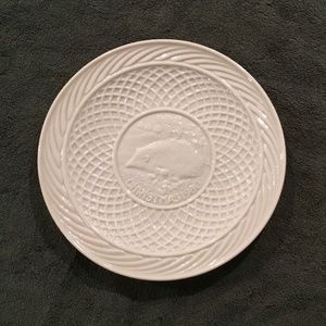 Belleek Christmas Plate 1980 The Hedgehog